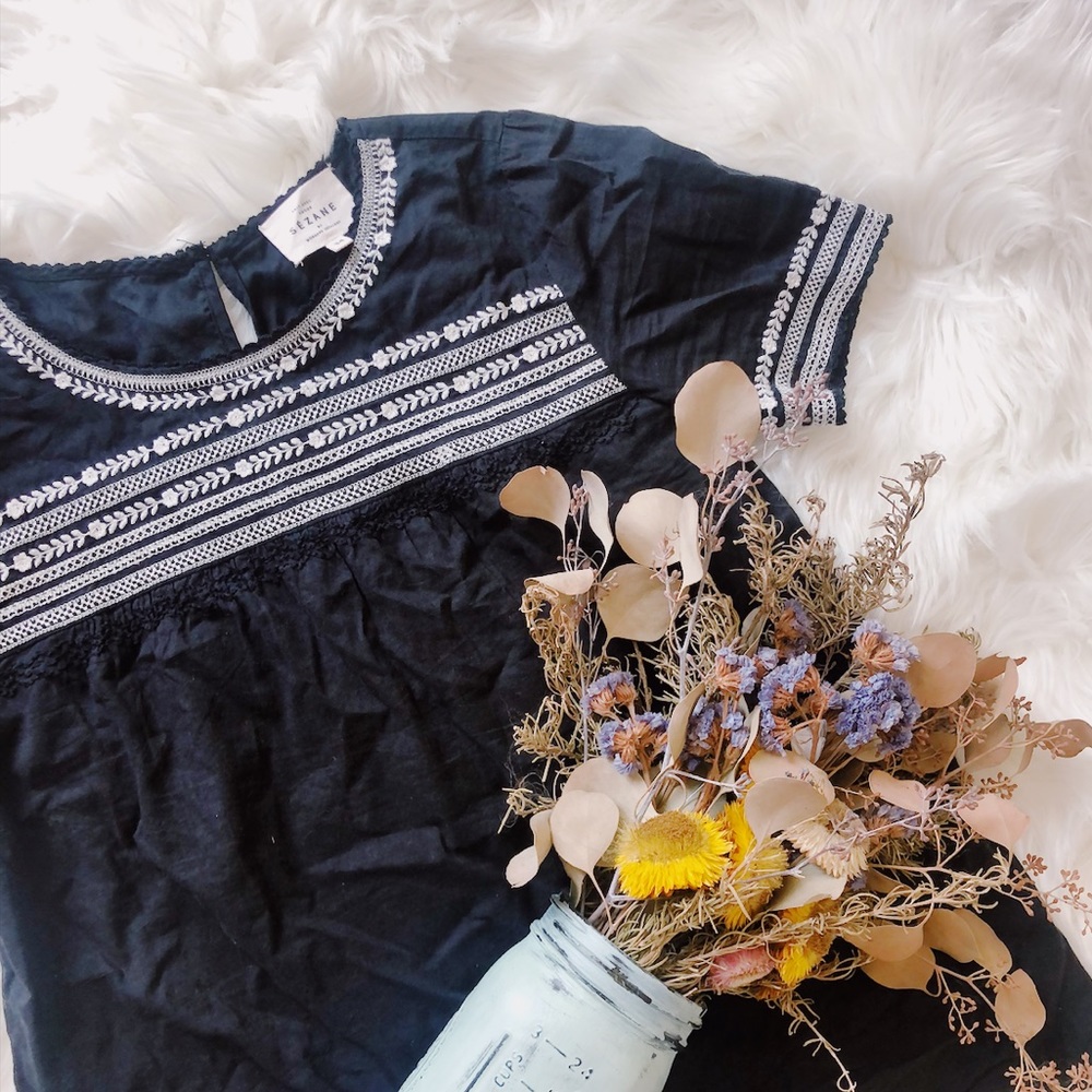 {sezane} embroidered navy blouse